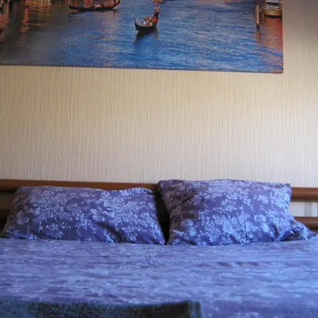 House Hostel *